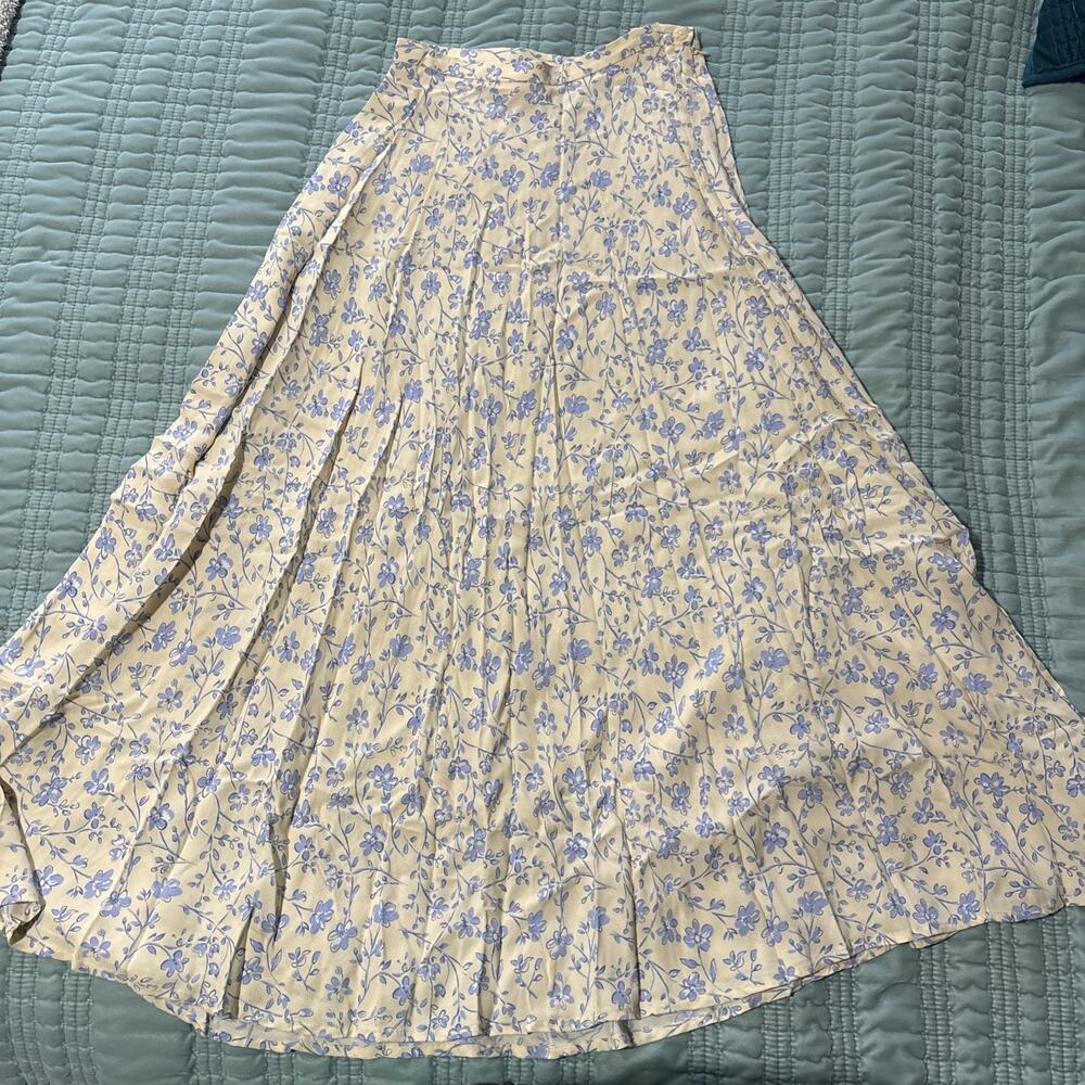 Susan Bristol 8 Yellow Lavender Flowers Long Flowy Skirt EUC Vintage Y2K Light